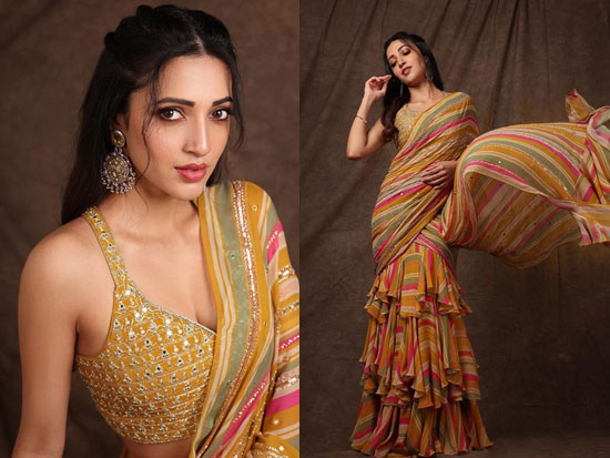 Delightful looks Of Neha Shetty In Saree